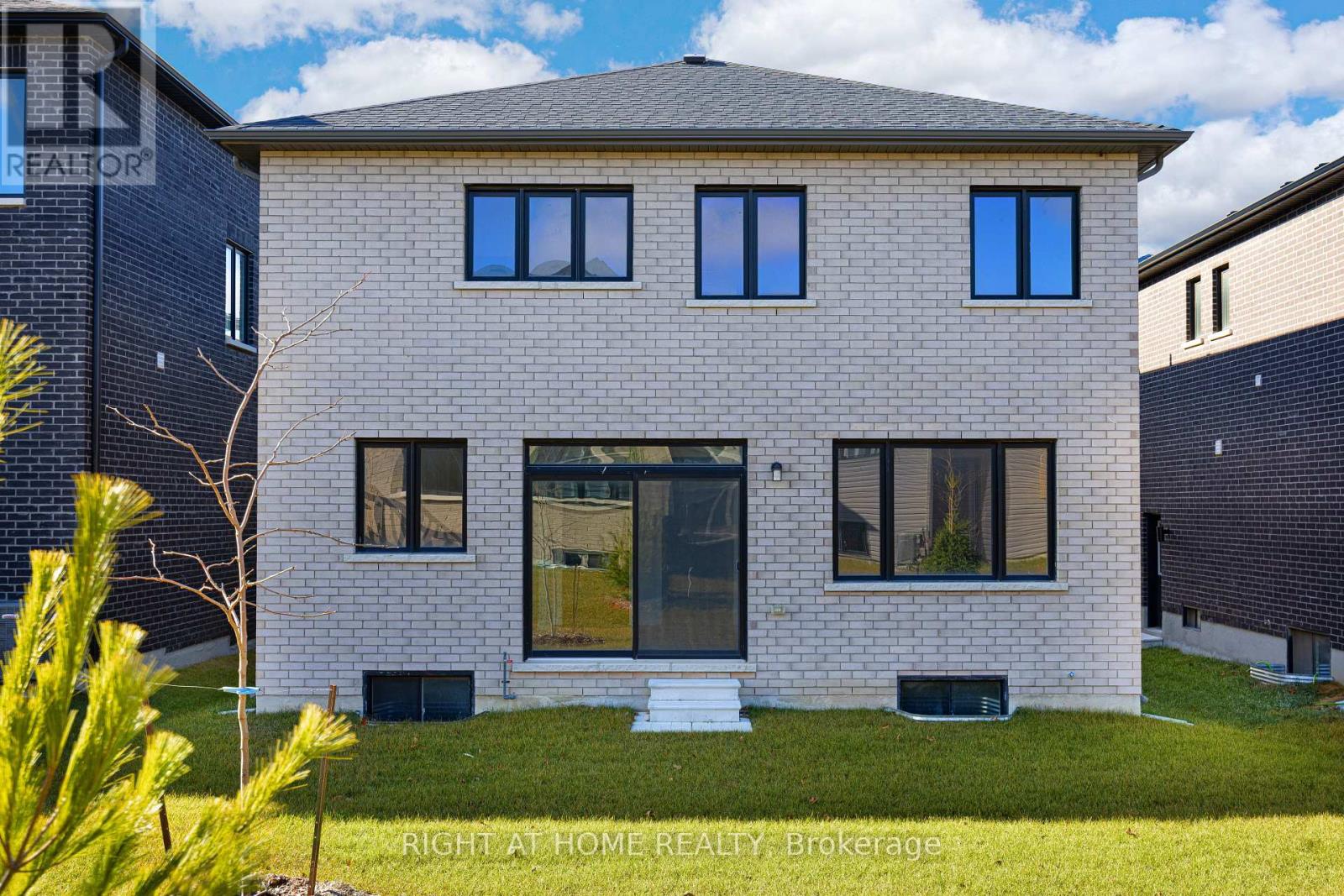 8 Nicort Road, Wasaga Beach, Ontario  L9Z 0N4 - Photo 25 - S12553270