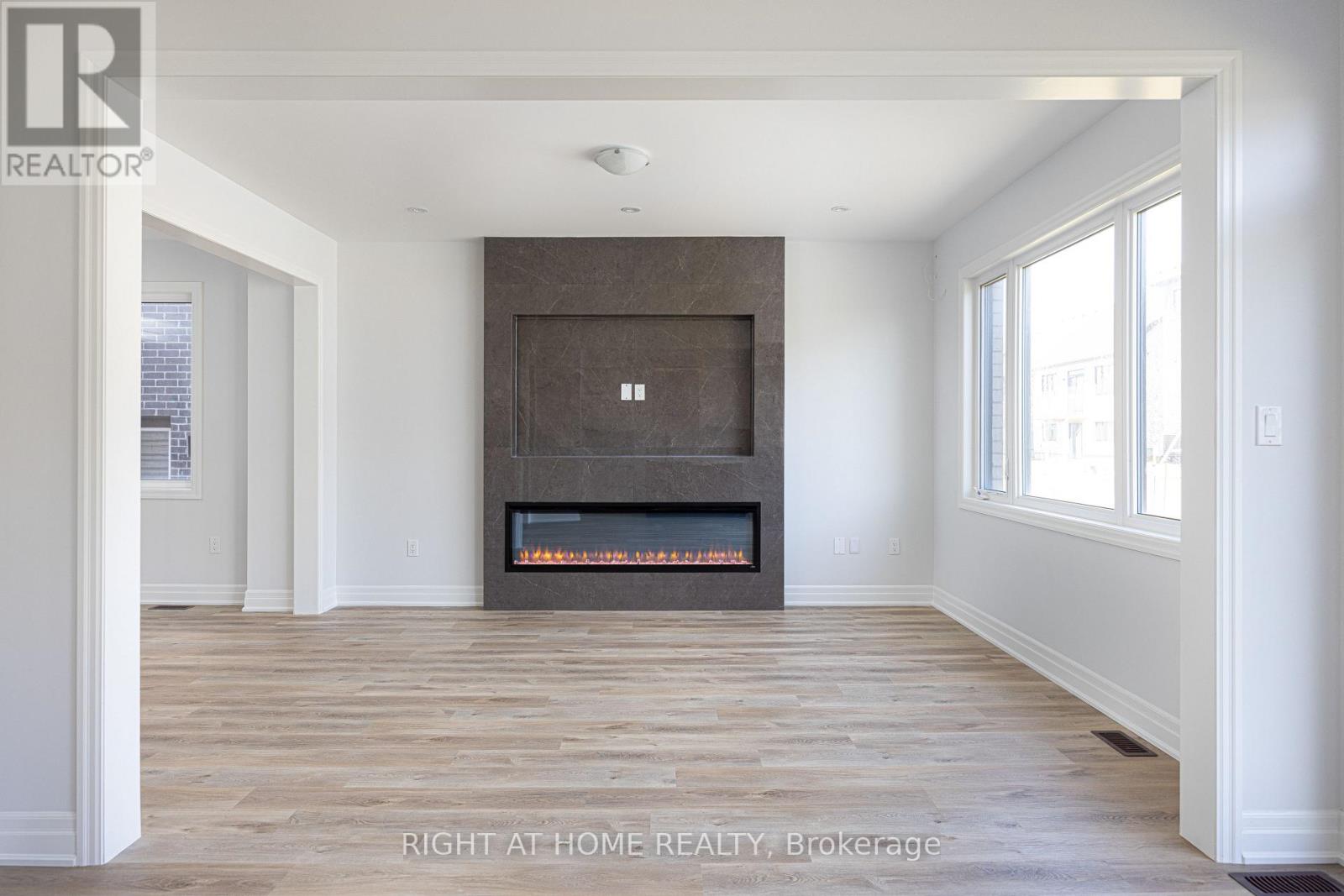 8 Nicort Road, Wasaga Beach, Ontario  L9Z 0N4 - Photo 7 - S12553270