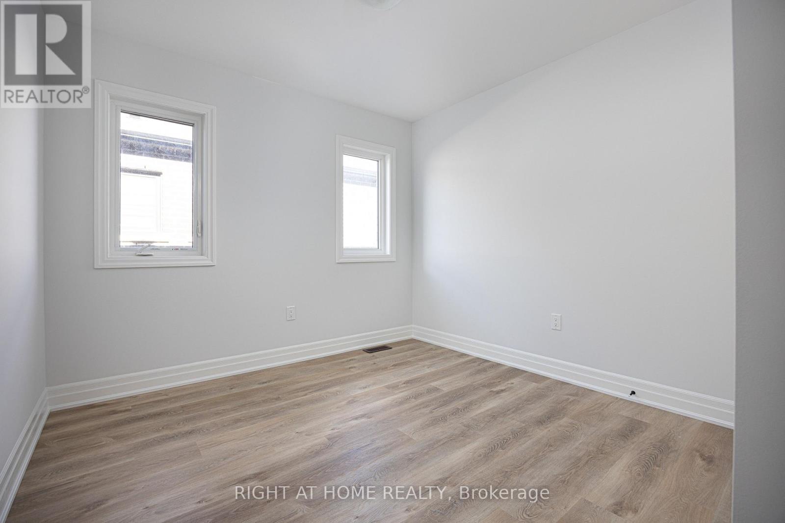 8 Nicort Road, Wasaga Beach, Ontario  L9Z 0N4 - Photo 24 - S12553270