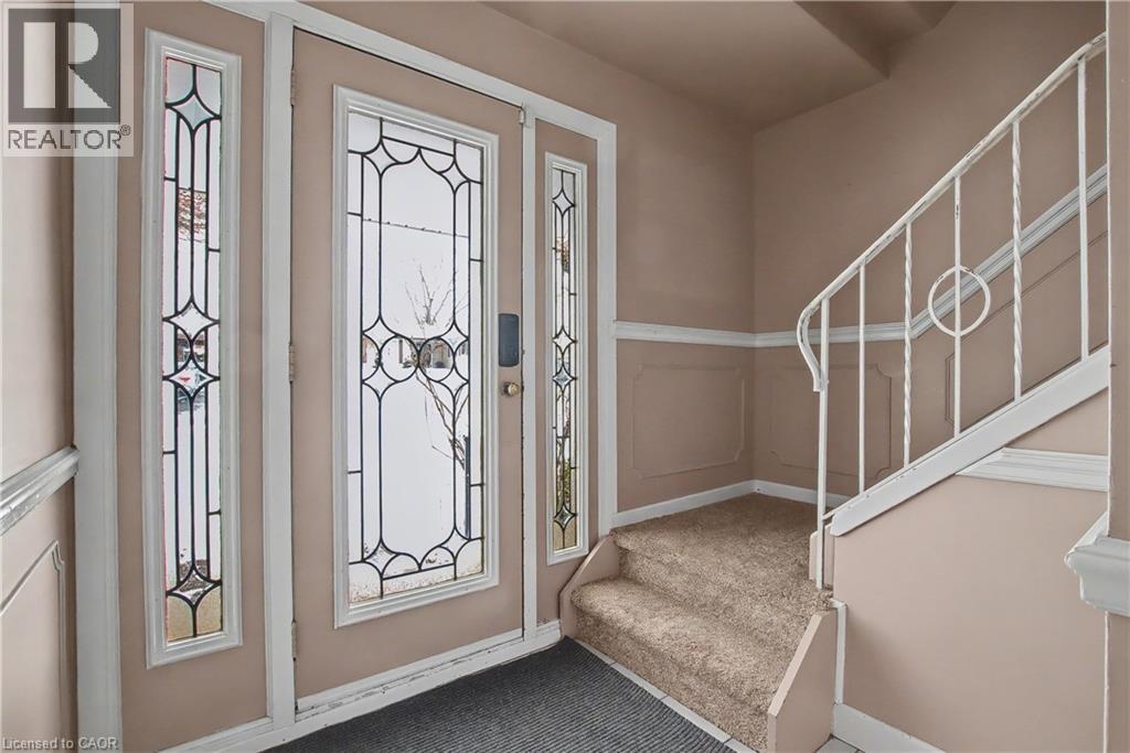 37 Sunrise Crescent, Hamilton, Ontario  L9H 3S1 - Photo 5 - 40799740