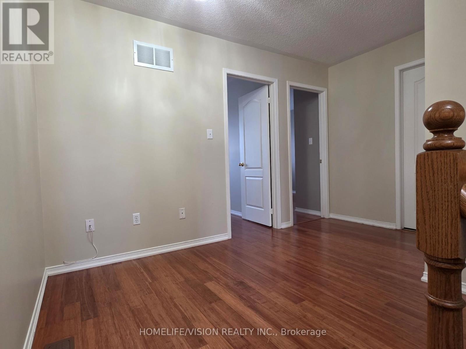 54 Mcnally Way, Aurora, Ontario  L4G 7V3 - Photo 12 - N12712880