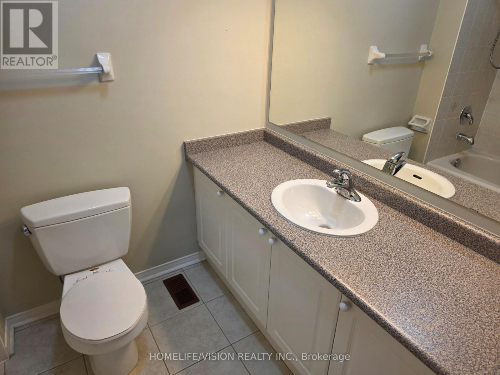 54 Mcnally Way, Aurora, Ontario  L4G 7V3 - Photo 15 - N12712880