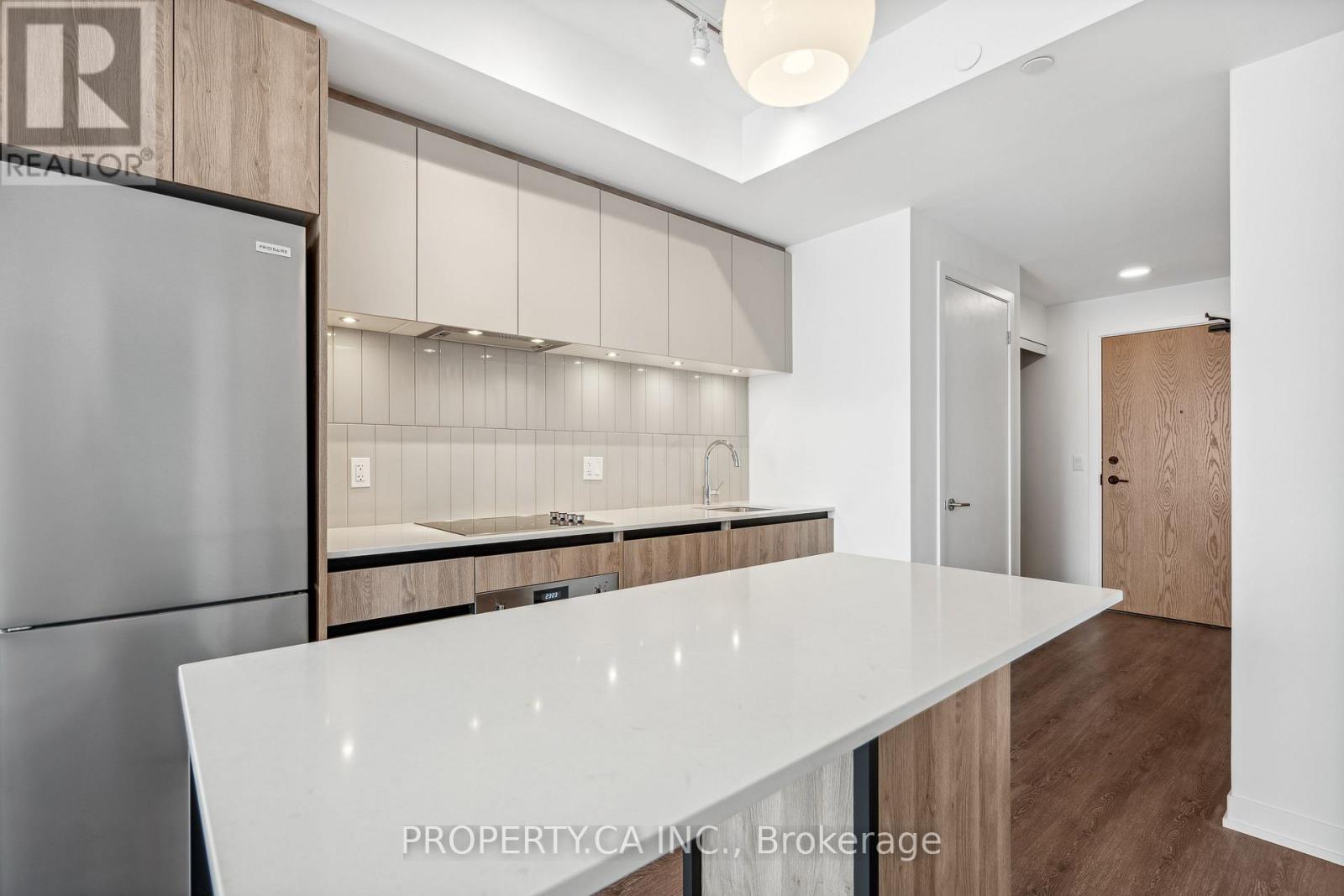 2405 - 7950 Bathurst Street, Vaughan, Ontario  L4J 0L4 - Photo 5 - N12712884