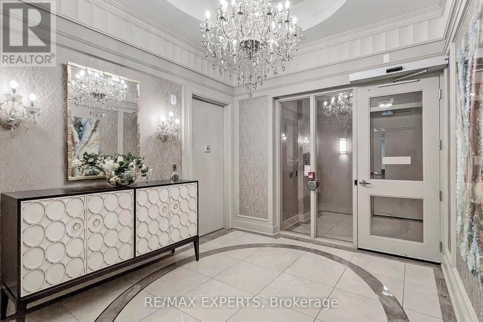 1101 - 9085 Jane Street, Vaughan, Ontario  L4K 0L8 - Photo 9 - N12712888