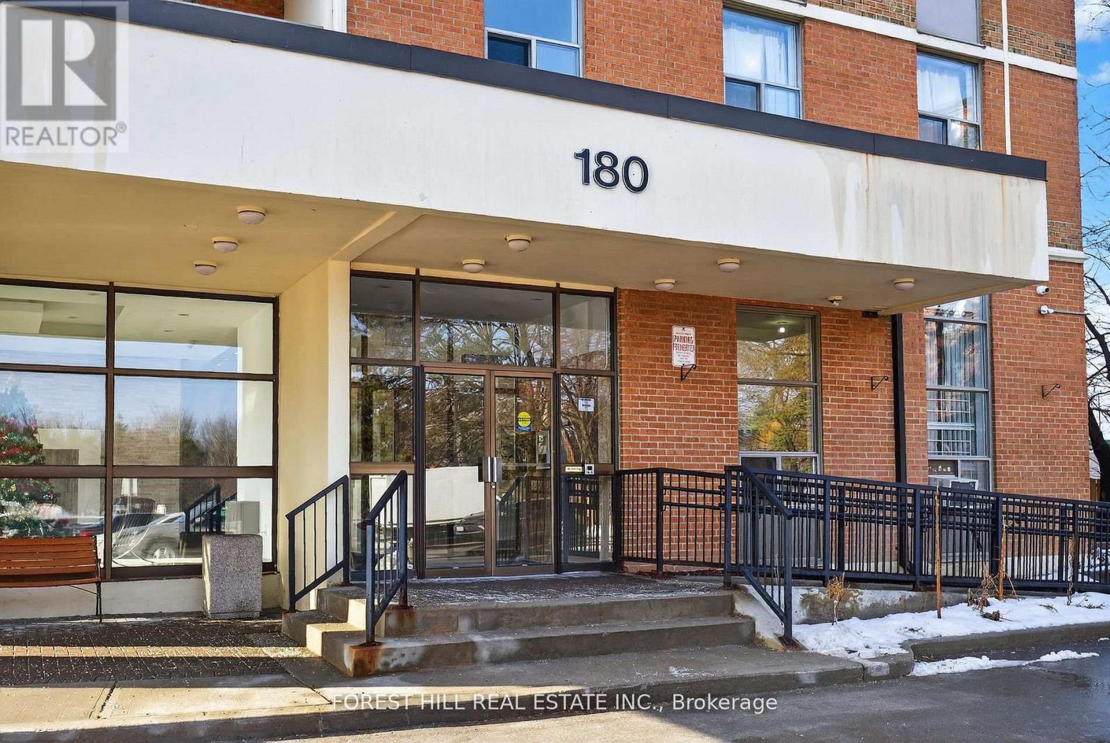 302 - 180 Dudley Avenue, Markham, Ontario  L3T 4X2 - Photo 2 - N12712892