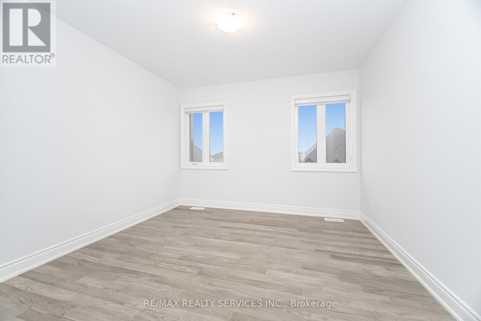 24 Alan Williams Trail, Uxbridge, Ontario  L9P 0R6 - Photo 32 - N12712900