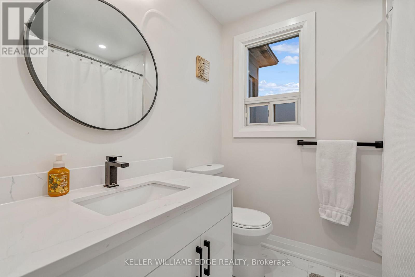 101 Corman Avenue, Hamilton, Ontario  L8G 3W3 - Photo 15 - X12678052