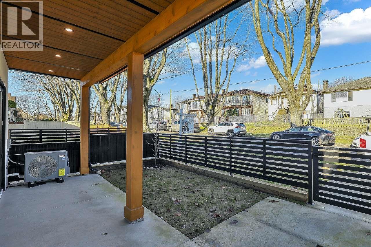 1 3558 Turner Street, Vancouver, British Columbia  V5K 2H9 - Photo 6 - R3061837