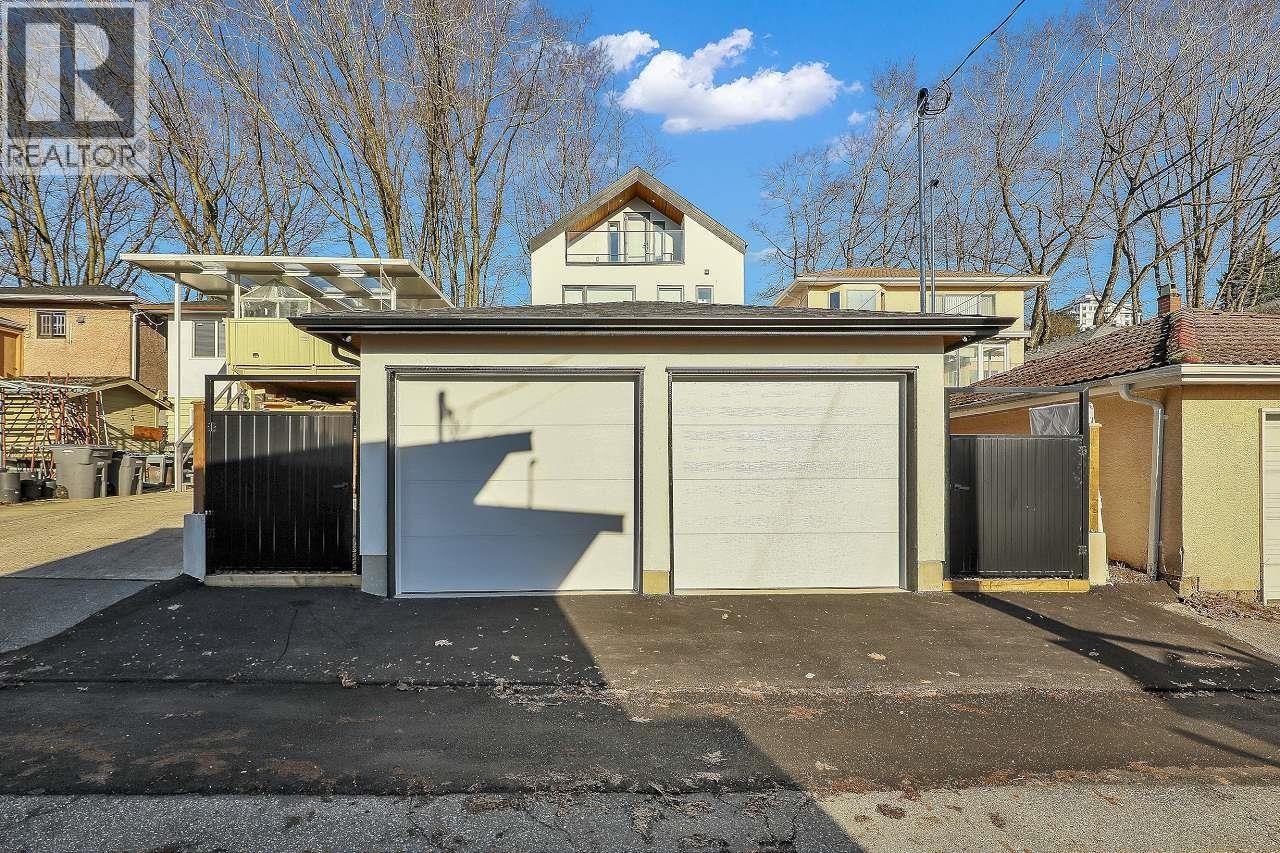 2 3558 Turner Street, Vancouver, British Columbia  V5K 2H9 - Photo 30 - R3061852