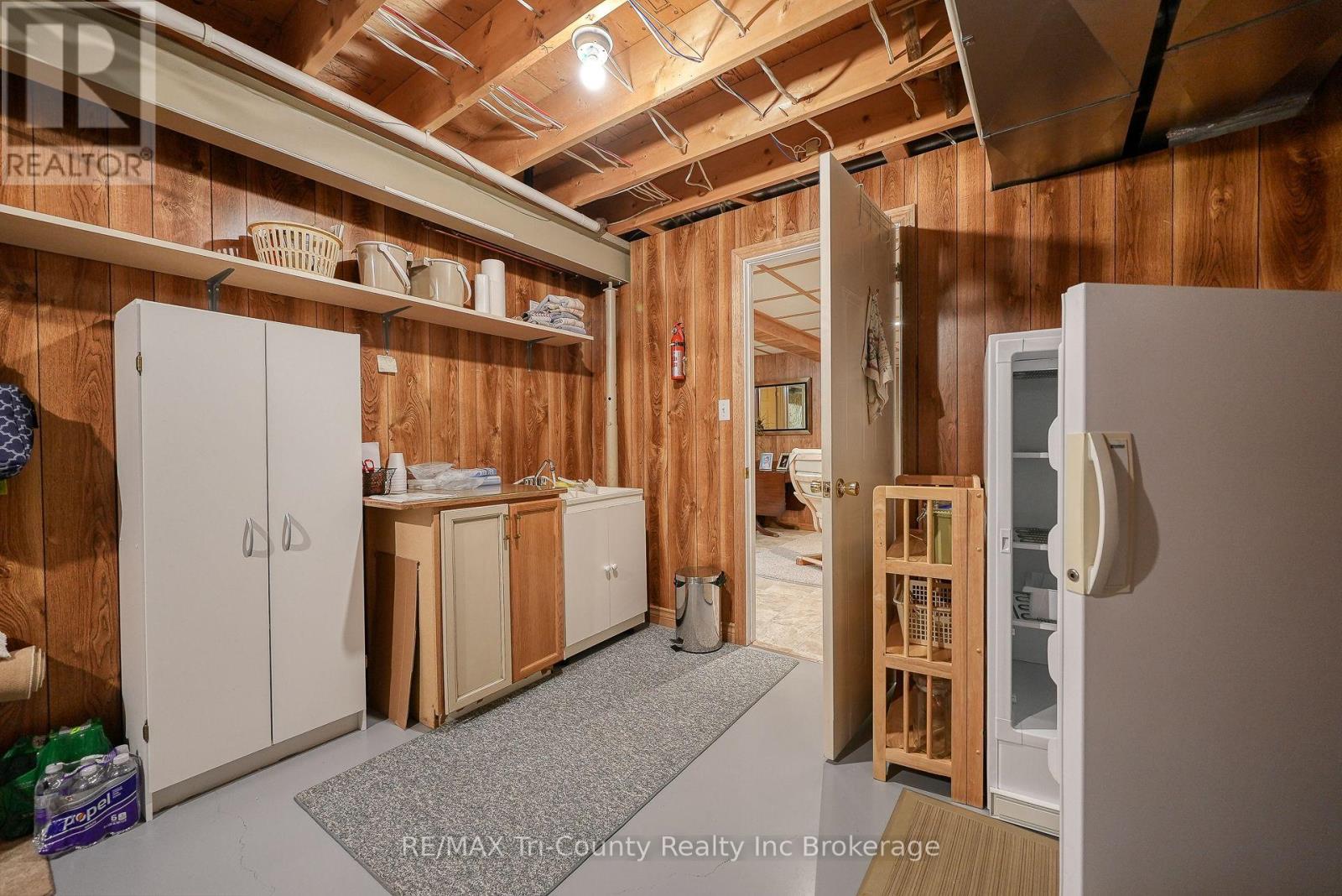 18 Wilkins Crescent, Tillsonburg, Ontario N4G 5M6 - Photo 49 - X12711454