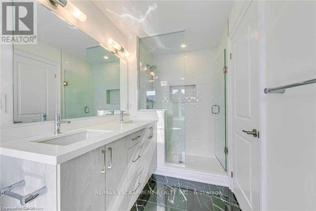 8 - 2273 Turnberry Road, Burlington, Ontario  L7M 2B2 - Photo 36 - W12712878