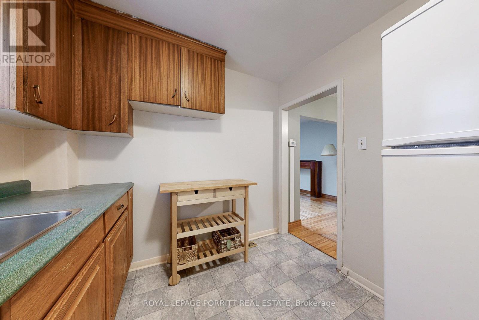 30 Thirtieth Street, Toronto, Ontario  M8W 3B6 - Photo 10 - W12712896