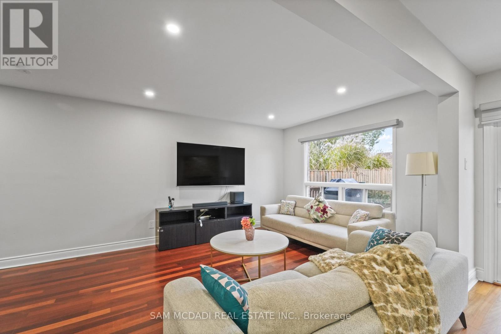 2988 Gulfstream Way, Mississauga, Ontario  L5N 6J8 - Photo 13 - W12712912