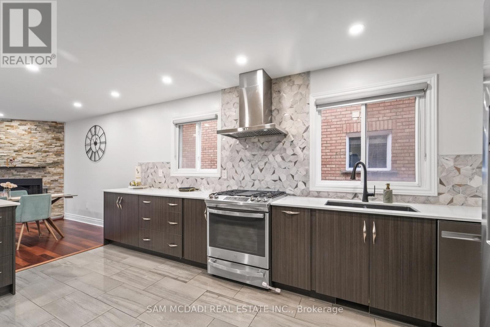 2988 Gulfstream Way, Mississauga, Ontario  L5N 6J8 - Photo 20 - W12712912