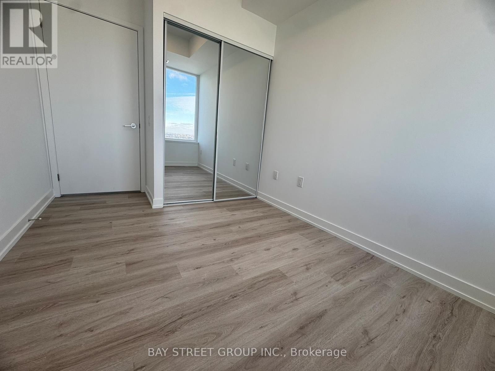 3103 - 395 Square One Drive, Mississauga, Ontario  L5B 0P6 - Photo 19 - W12712916