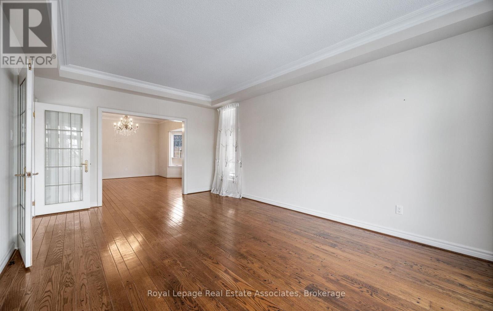 5278 Hilton Court, Mississauga, Ontario  L5M 5B5 - Photo 11 - W12712918