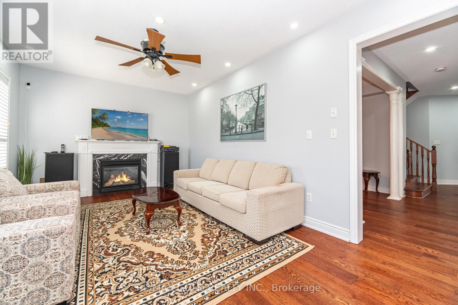 8 Goreridge Crescent, Brampton, Ontario  L6P 1P2 - Photo 11 - W12712922