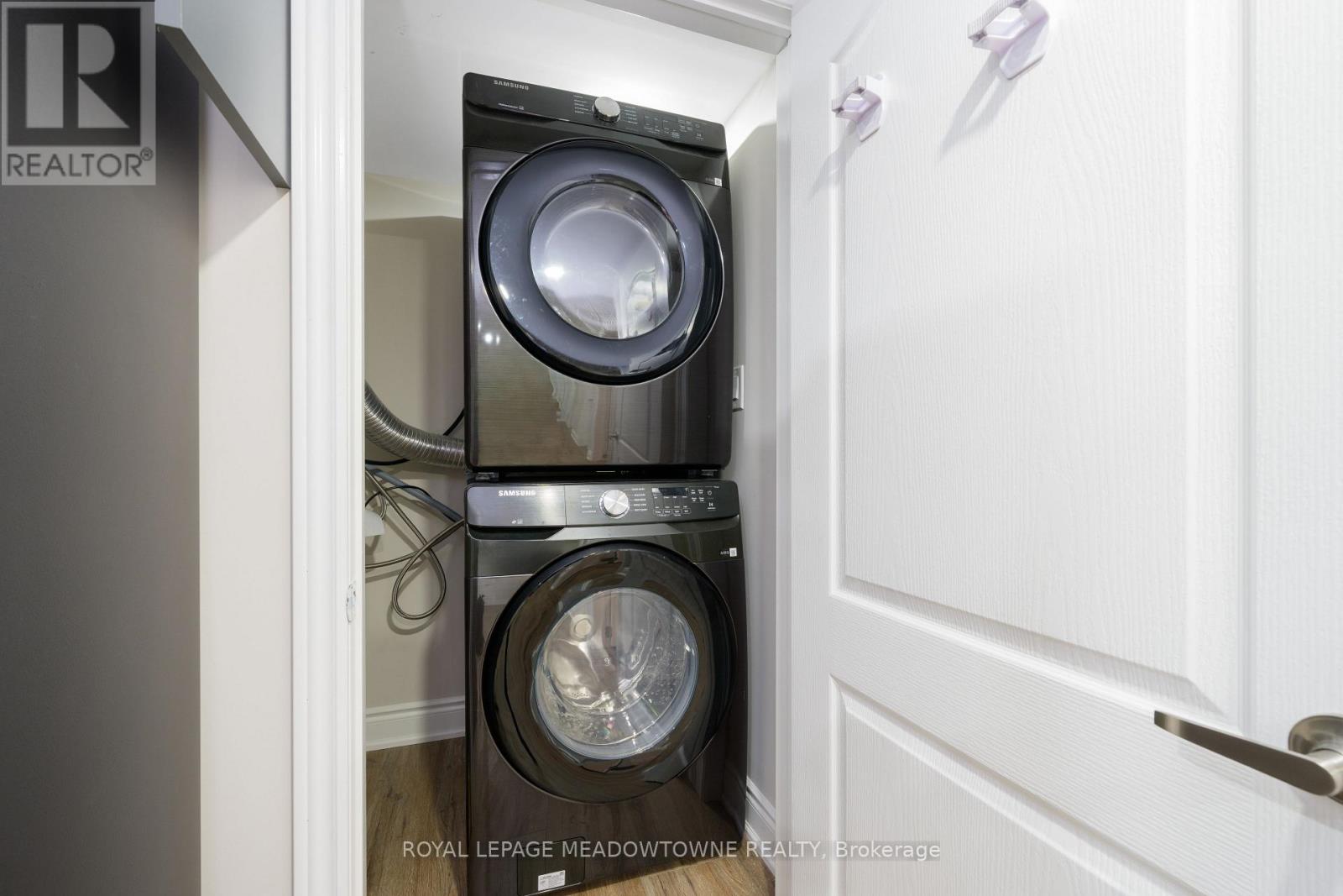 Bsmt - 54 Meadowglen Boulevard, Halton Hills, Ontario  L7G 6J7 - Photo 20 - W12712924