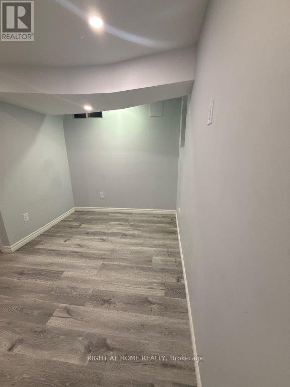 34 Faye Street, Brampton, Ontario  L6P 4M9 - Photo 8 - W12712958