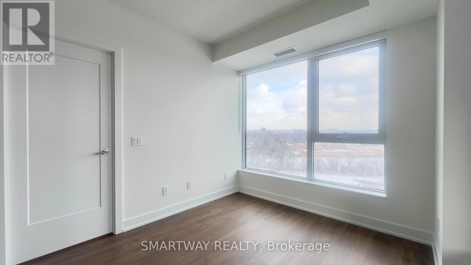 1404 - 60 Central Park Roadway, Toronto, Ontario  M9A 0E6 - Photo 23 - W12712962