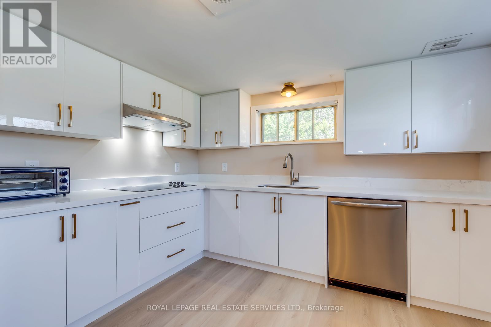 Bsmt - 383 Wentworth Street, Oakville, Ontario  L6K 1X1 - Photo 8 - W12712964