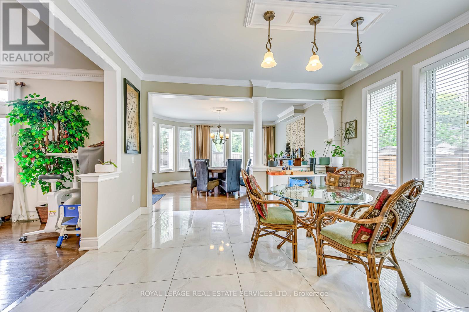 2393 Gamble Road, Oakville, Ontario  L6H 7V6 - Photo 11 - W12712968