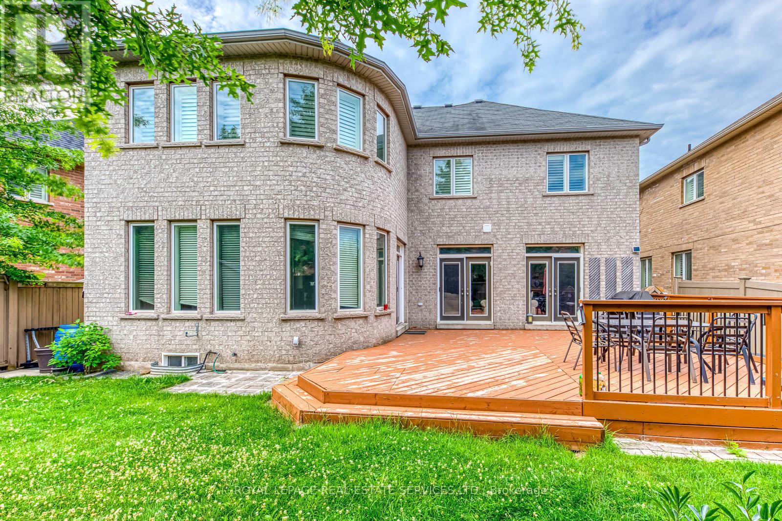 2393 Gamble Road, Oakville, Ontario  L6H 7V6 - Photo 42 - W12712968