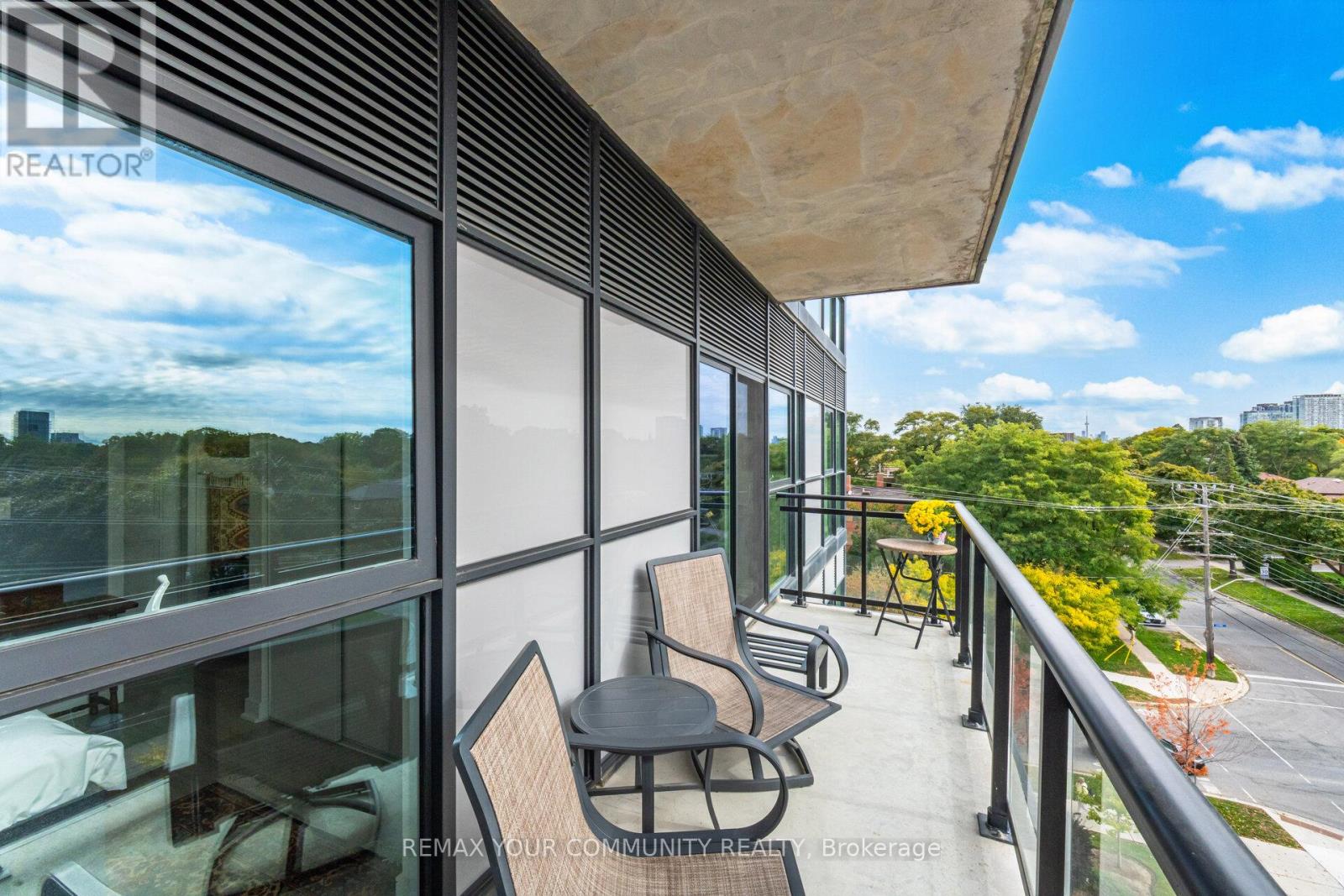 512 - 1 Neighbourhood Lane, Toronto, Ontario  M8Y 0C2 - Photo 33 - W12712988