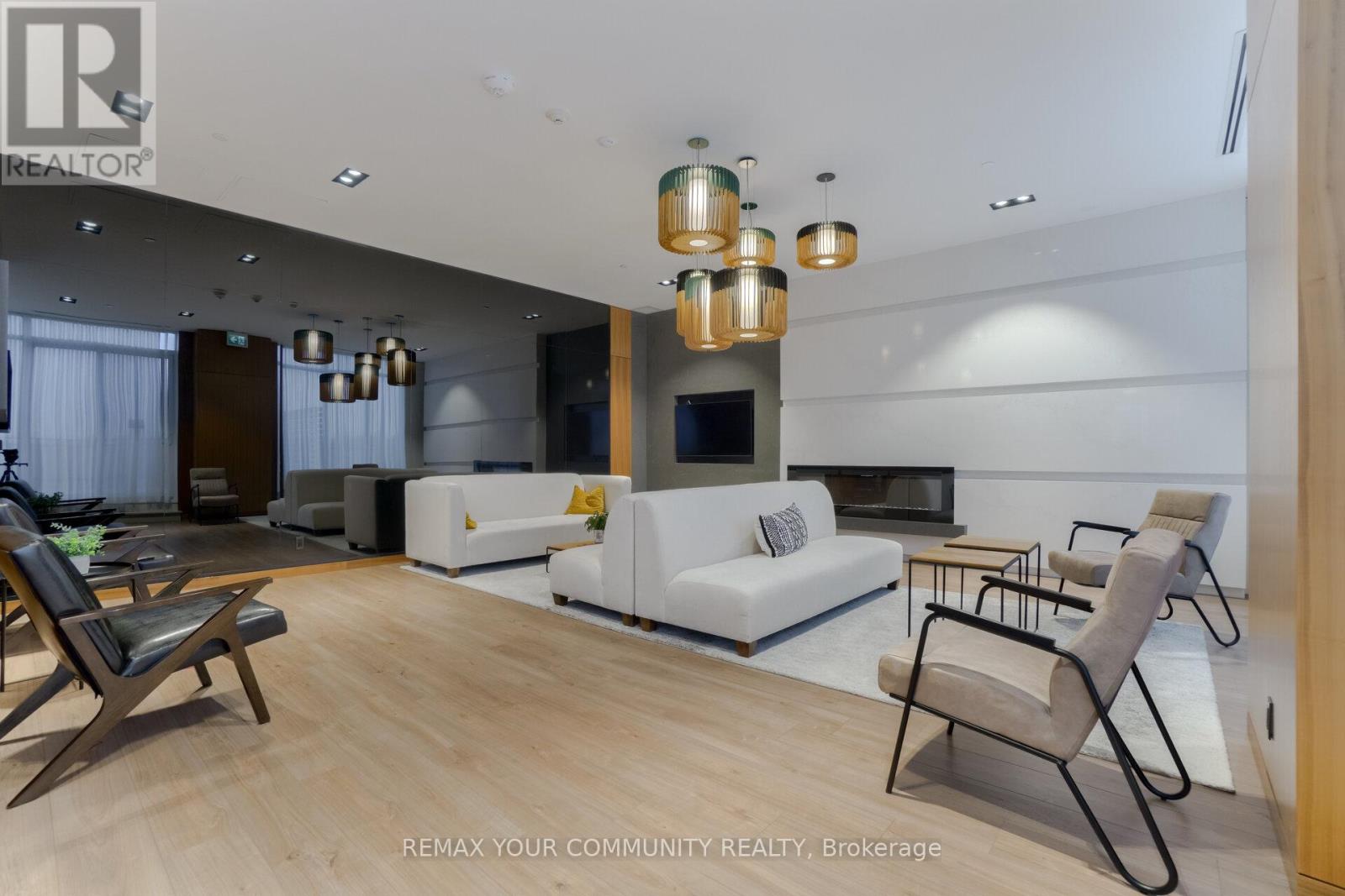 512 - 1 Neighbourhood Lane, Toronto, Ontario  M8Y 0C2 - Photo 37 - W12712988