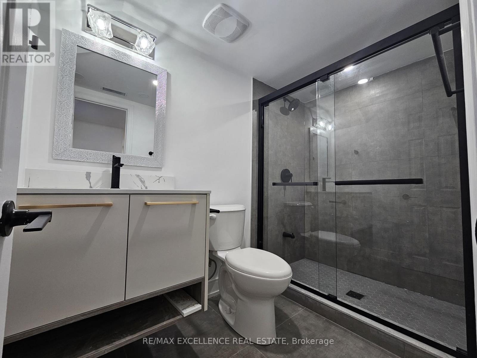 43 Brisco Street, Brampton, Ontario  L6V 1X1 - Photo 3 - W12713054