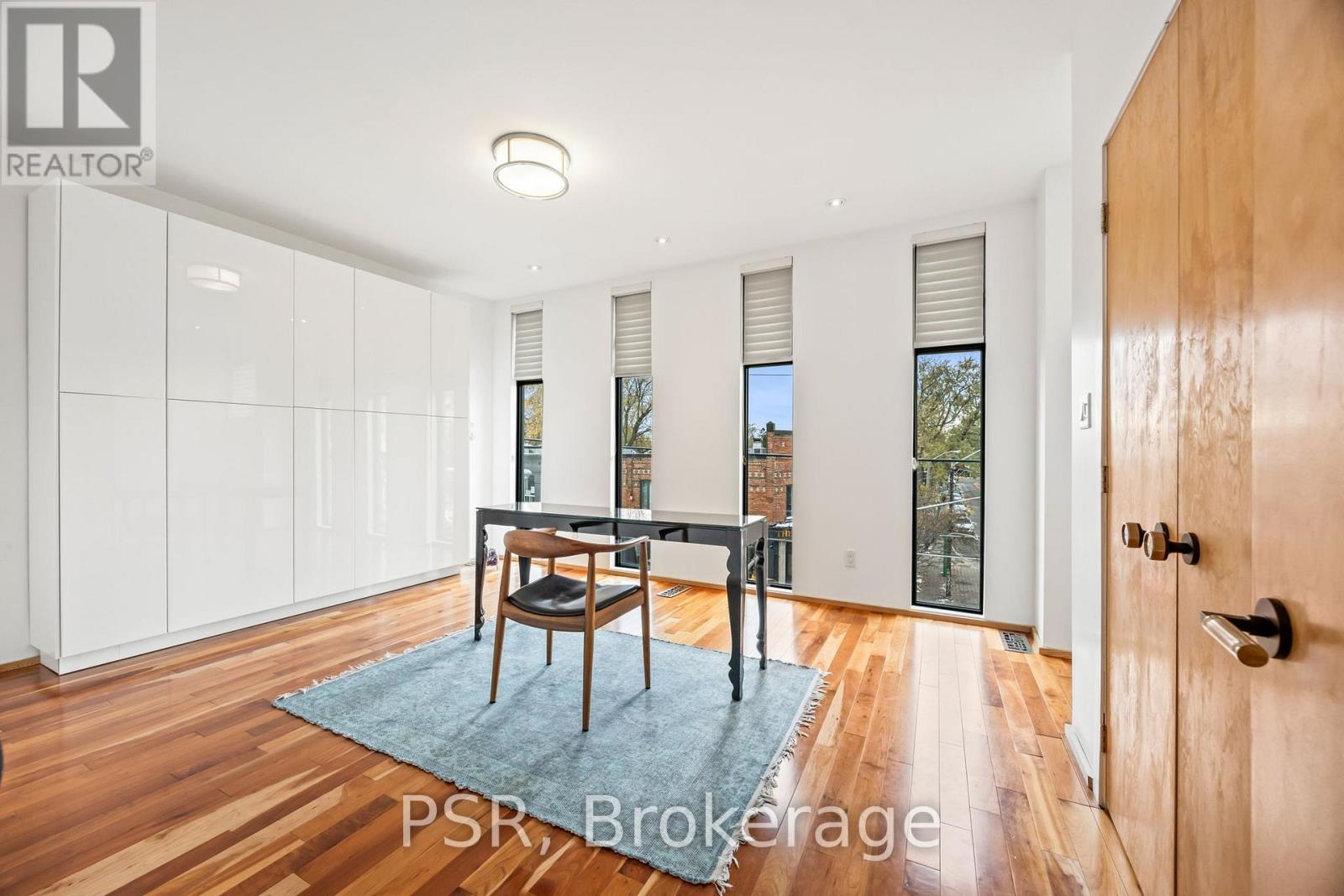 Upper - 2068 Dundas Street W, Toronto, Ontario  M6R 1W8 - Photo 29 - W12713116