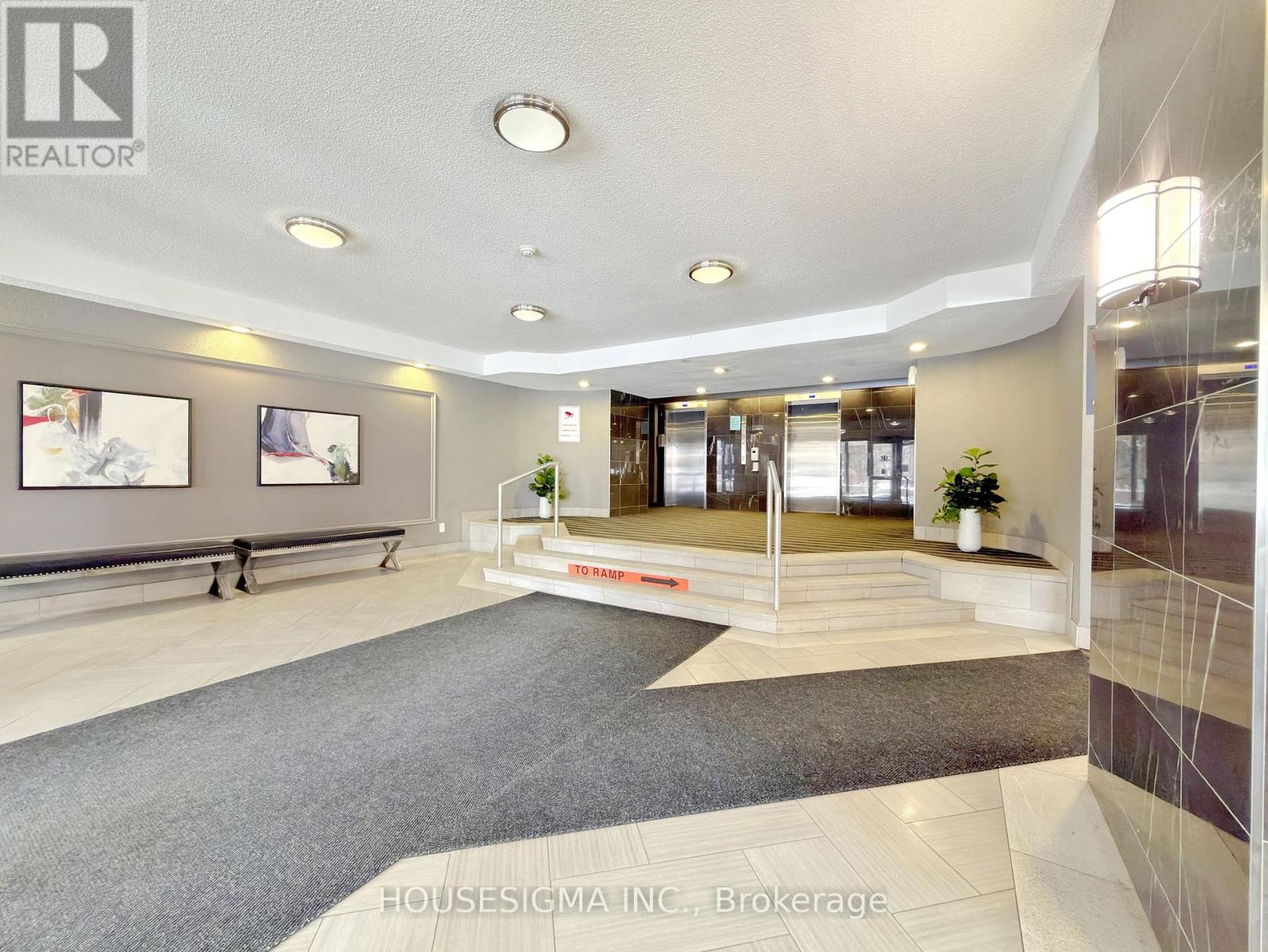 1103 - 8 Lisa Street, Brampton, Ontario  L6T 4S6 - Photo 3 - W12713146