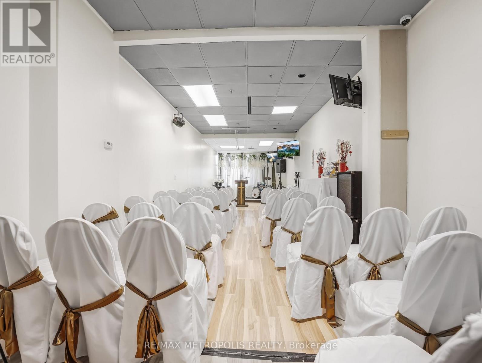 310 - 1550 South Gateway Road, Mississauga, Ontario  L4W 5G6 - Photo 12 - W12713164