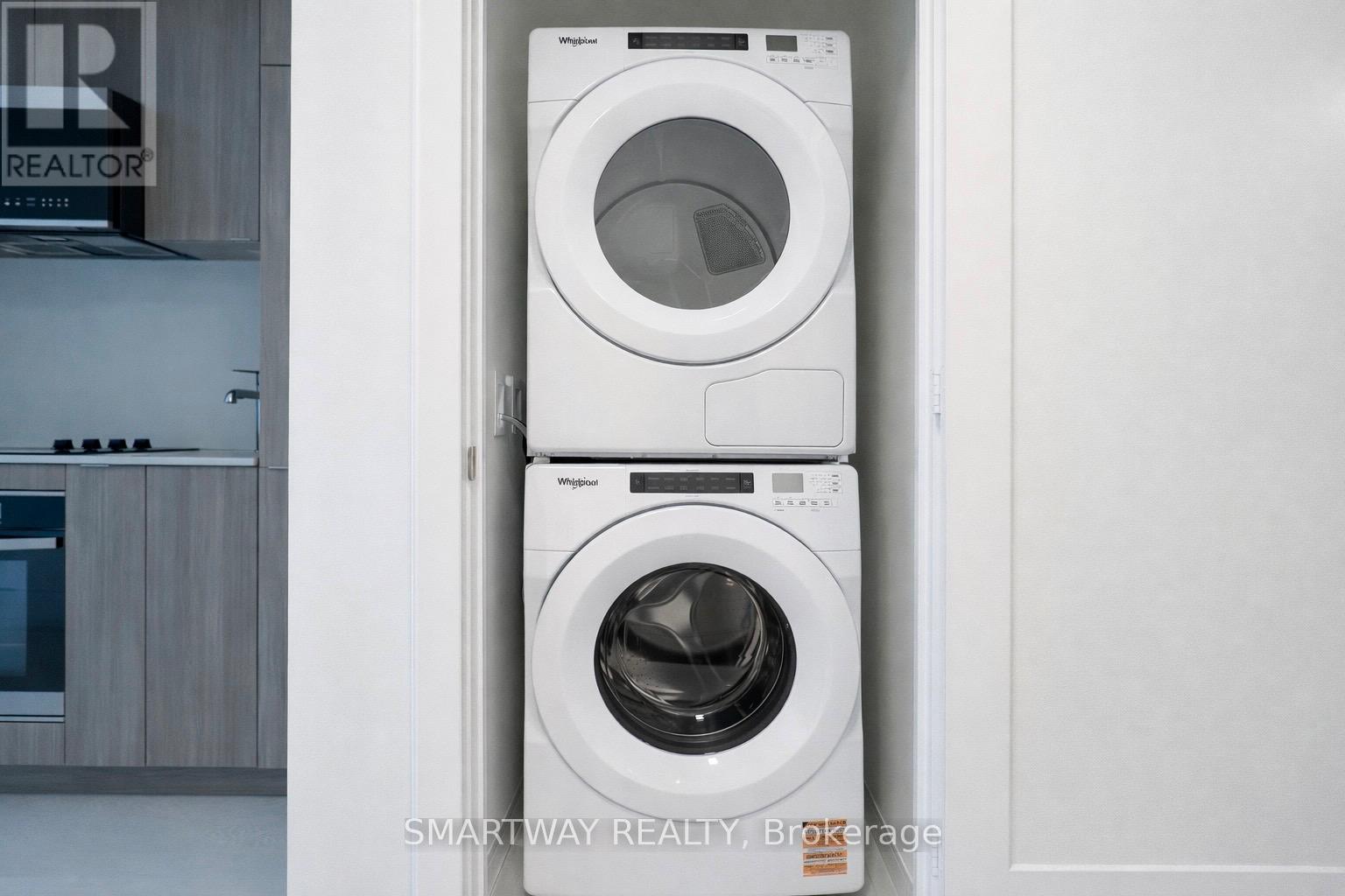 1214 - 60 Central Park Roadway, Toronto, Ontario  M9A 0E6 - Photo 11 - W12713180