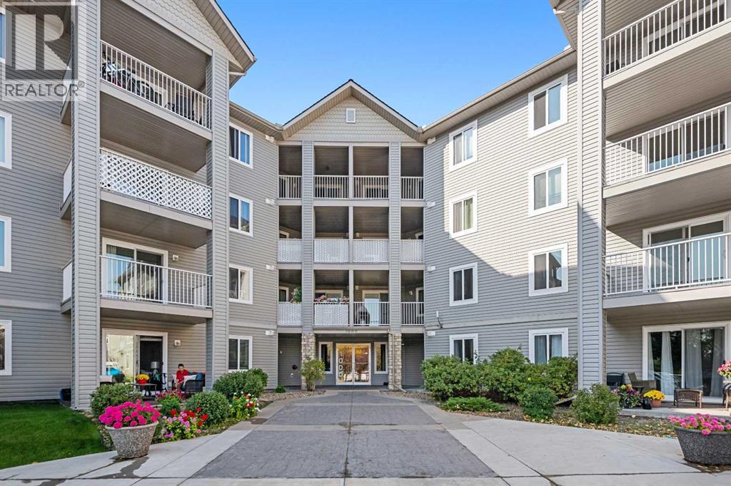 1214, 604 8 Street SW, airdrie, Alberta