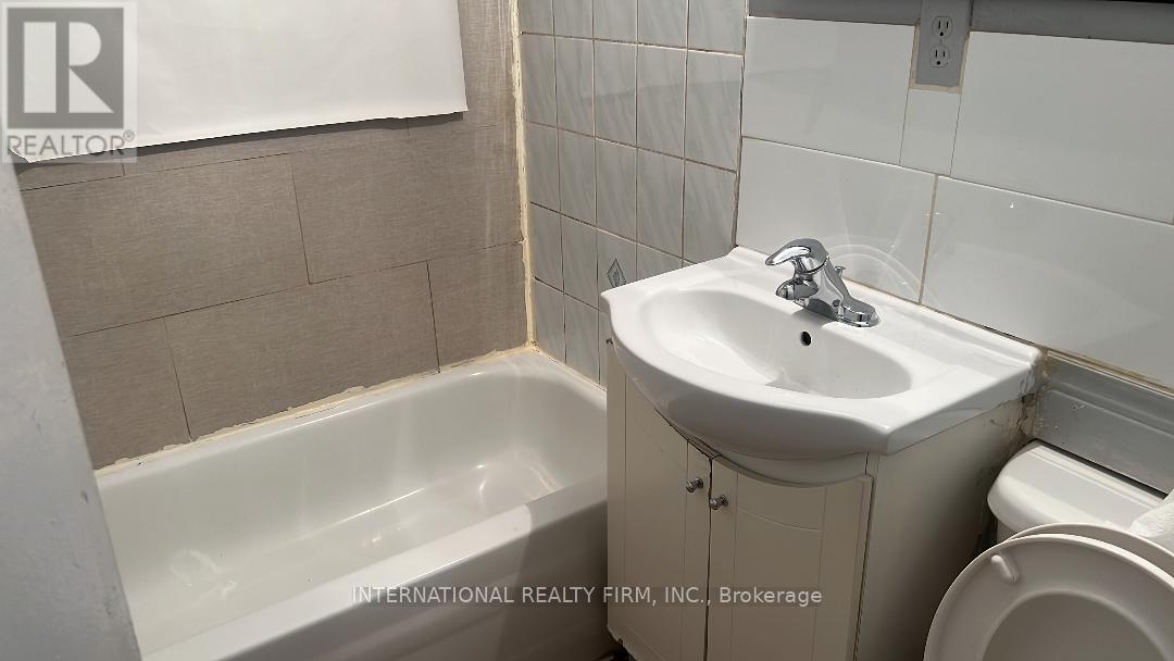 1 - 2034 Weston Road E, Toronto, Ontario  M9N 1X4 - Photo 7 - W12653572