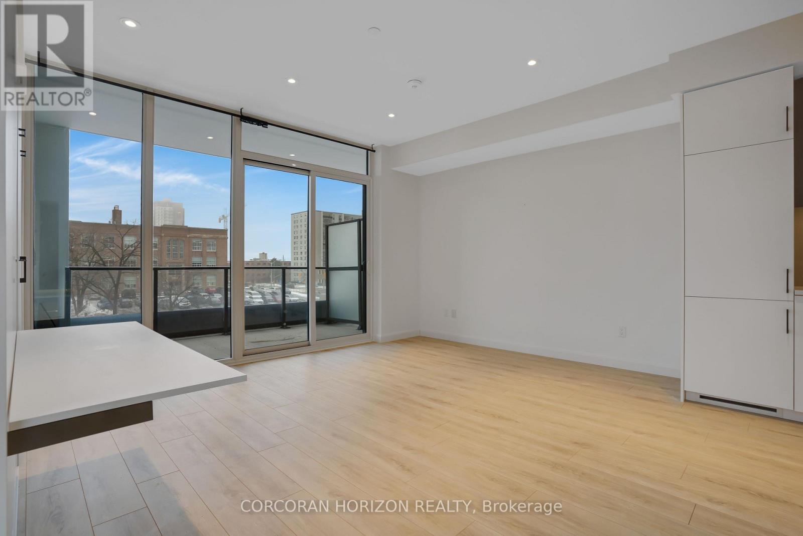 313 - 741 King Street W, Kitchener, Ontario  N2G 1E5 - Photo 18 - X12712940