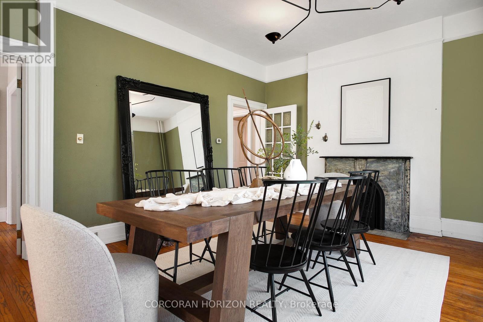 78 William Street W, Waterloo, Ontario  N2L 1J7 - Photo 10 - X12712986