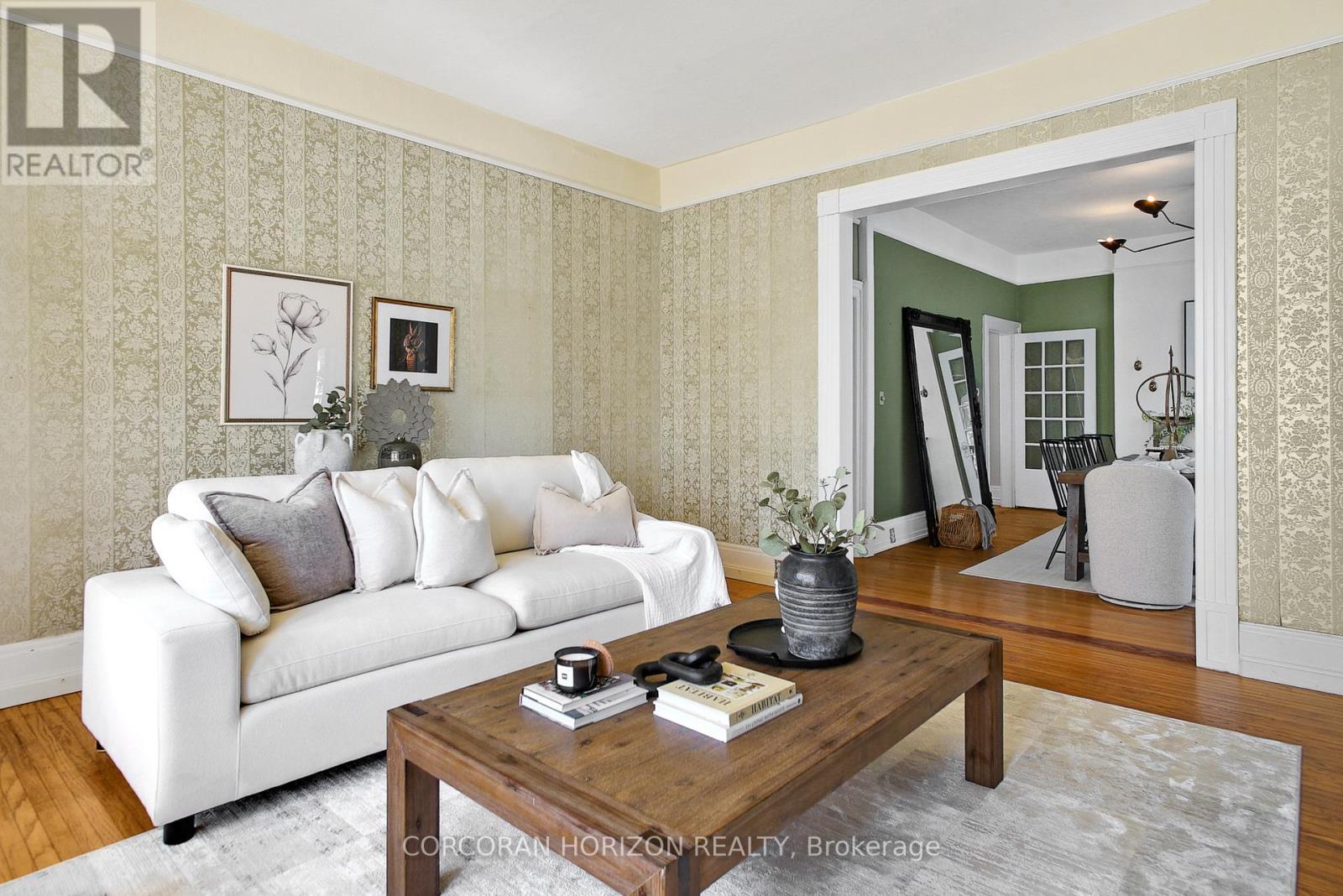 78 William Street W, Waterloo, Ontario  N2L 1J7 - Photo 8 - X12712986