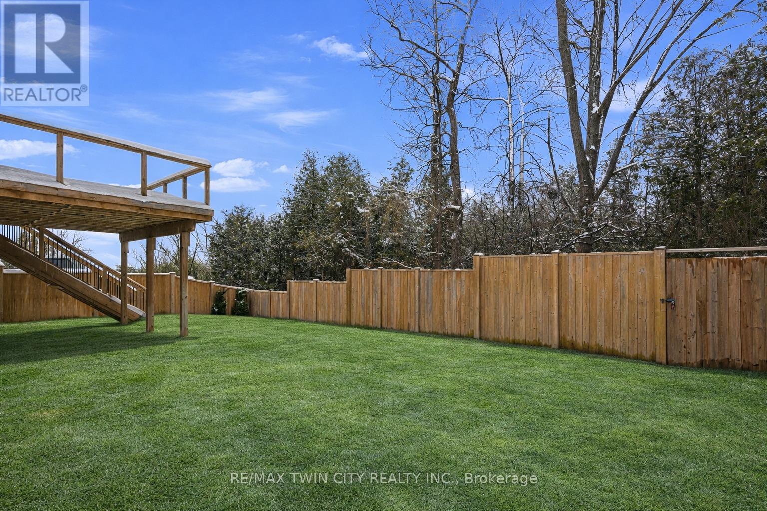 244 Otterbein Road, Kitchener, Ontario  N2B 0A7 - Photo 40 - X12713004