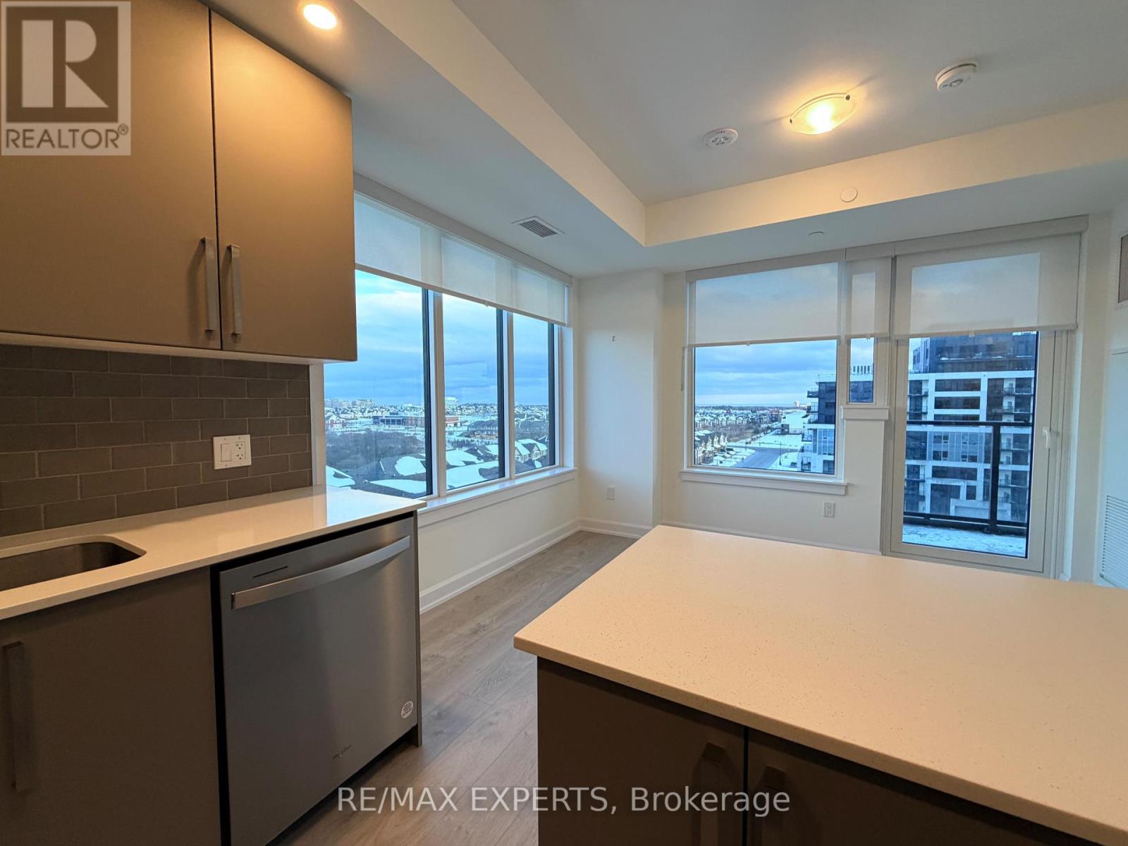 723 - 3220 William Coltson Avenue E, Oakville, Ontario  L6H 7X9 - Photo 17 - W12712354