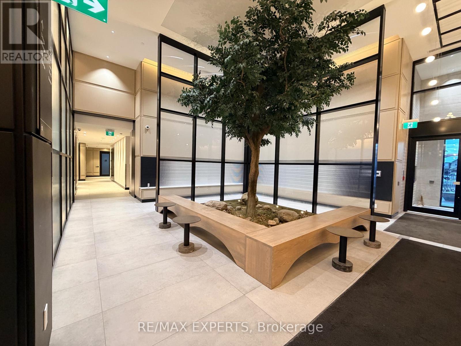 723 - 3220 William Coltson Avenue E, Oakville, Ontario  L6H 7X9 - Photo 5 - W12712354