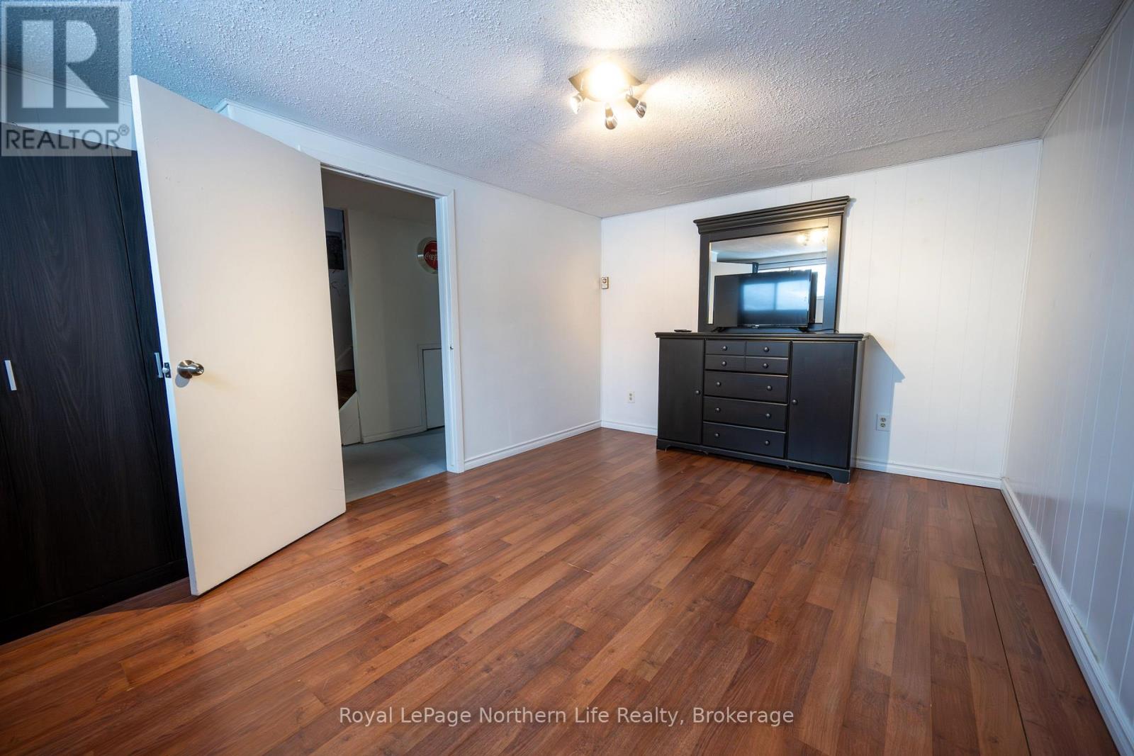 1732 Mckeown Avenue, North Bay, Ontario  P1B 7N3 - Photo 32 - X12713214