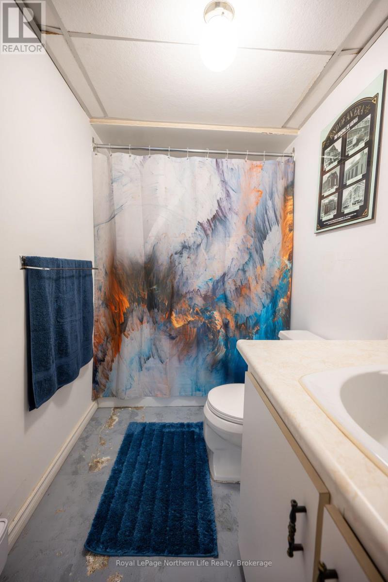 1732 Mckeown Avenue, North Bay, Ontario  P1B 7N3 - Photo 34 - X12713214