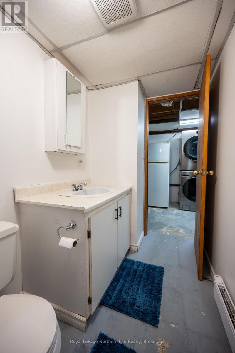 1732 Mckeown Avenue, North Bay, Ontario  P1B 7N3 - Photo 35 - X12713214