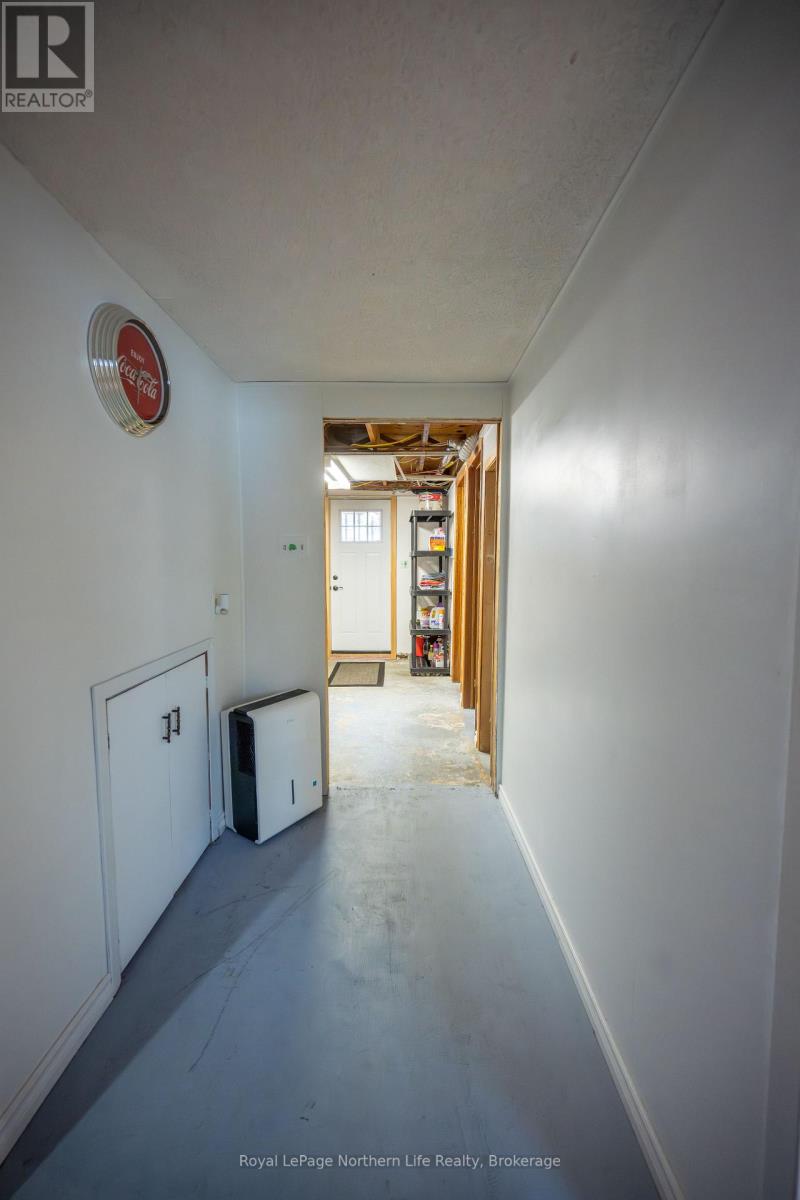 1732 Mckeown Avenue, North Bay, Ontario  P1B 7N3 - Photo 36 - X12713214