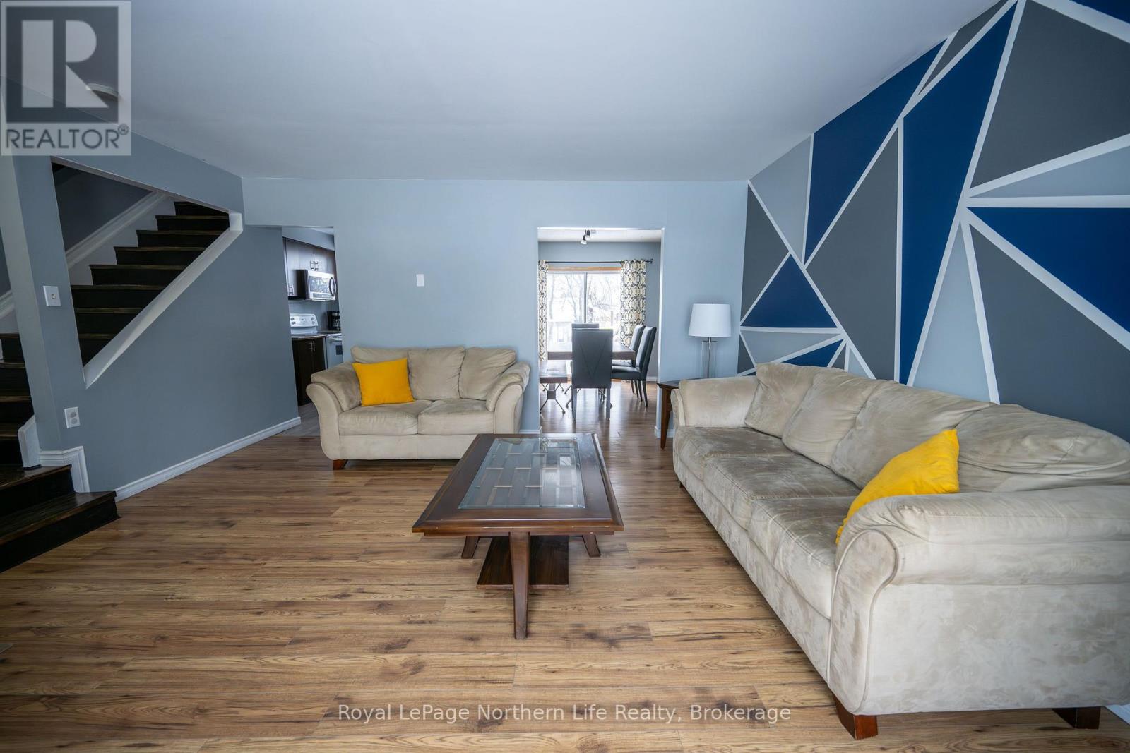 1732 Mckeown Avenue, North Bay, Ontario  P1B 7N3 - Photo 6 - X12713214