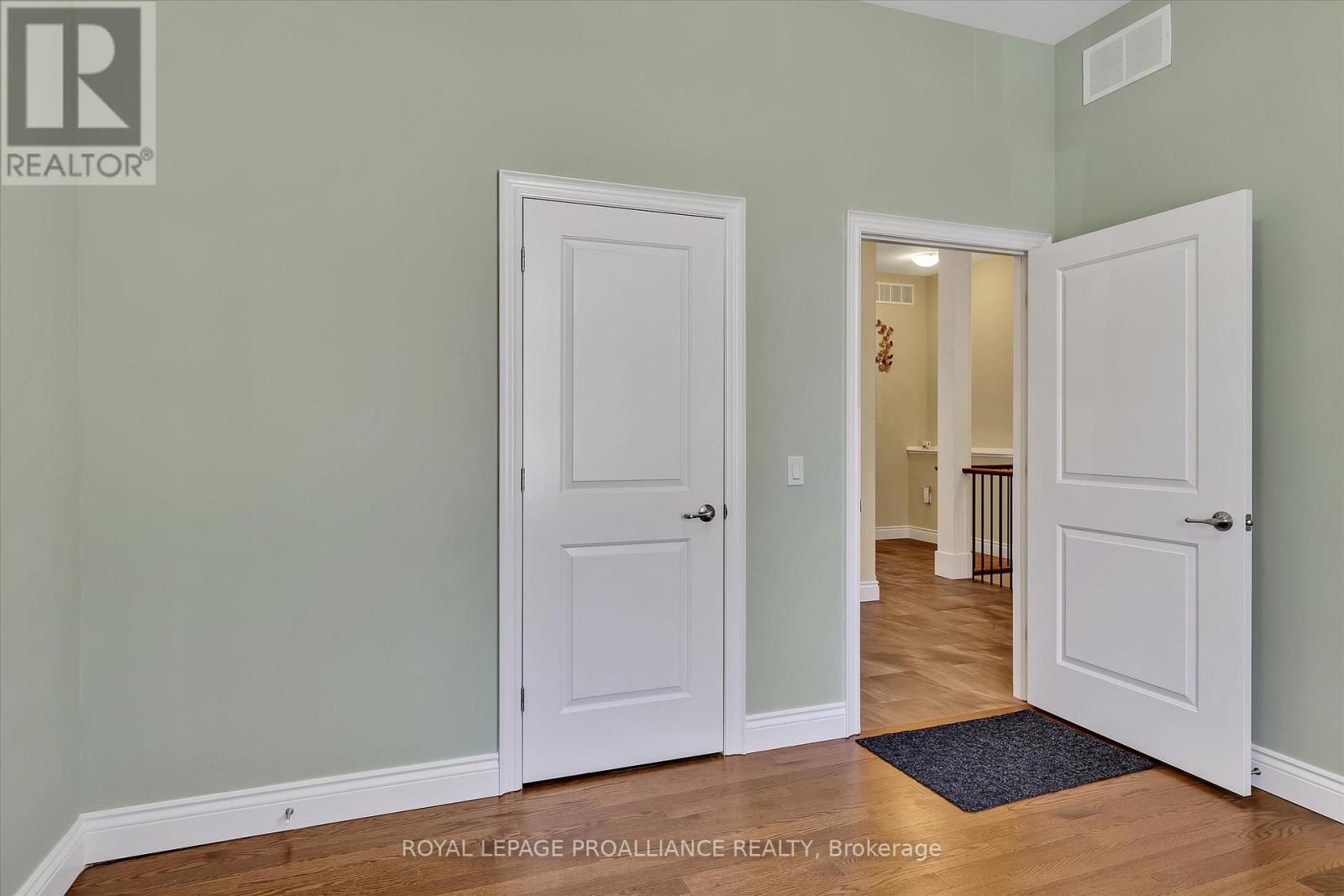 23 Brinton Drive, Peterborough, Ontario  K9J 8S9 - Photo 24 - X12713268