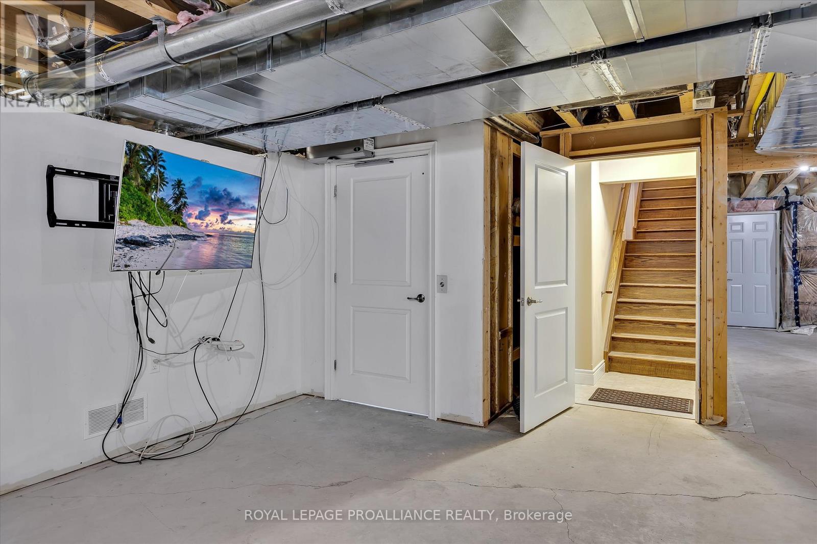 23 Brinton Drive, Peterborough, Ontario  K9J 8S9 - Photo 27 - X12713268