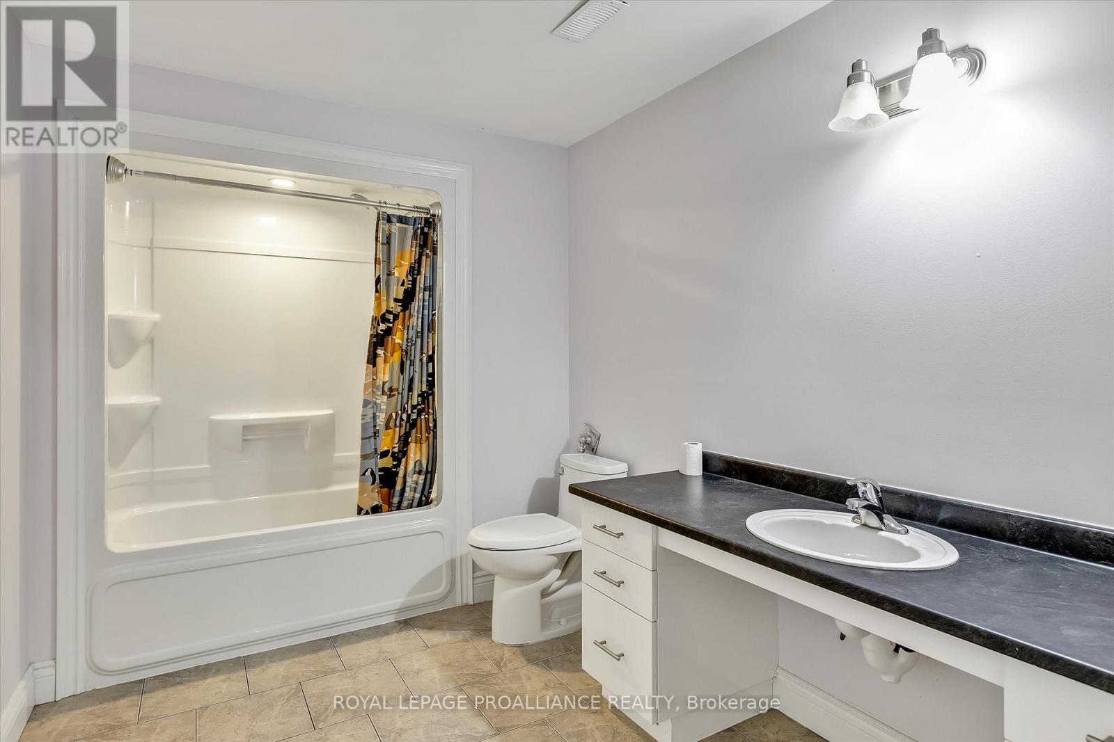 23 Brinton Drive, Peterborough, Ontario  K9J 8S9 - Photo 32 - X12713268